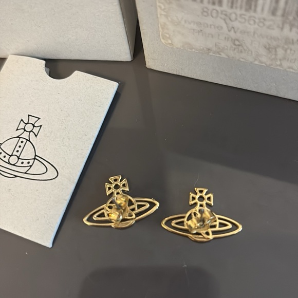 Vivienne Westwood Earrings GOLD - Picture 4 of 4